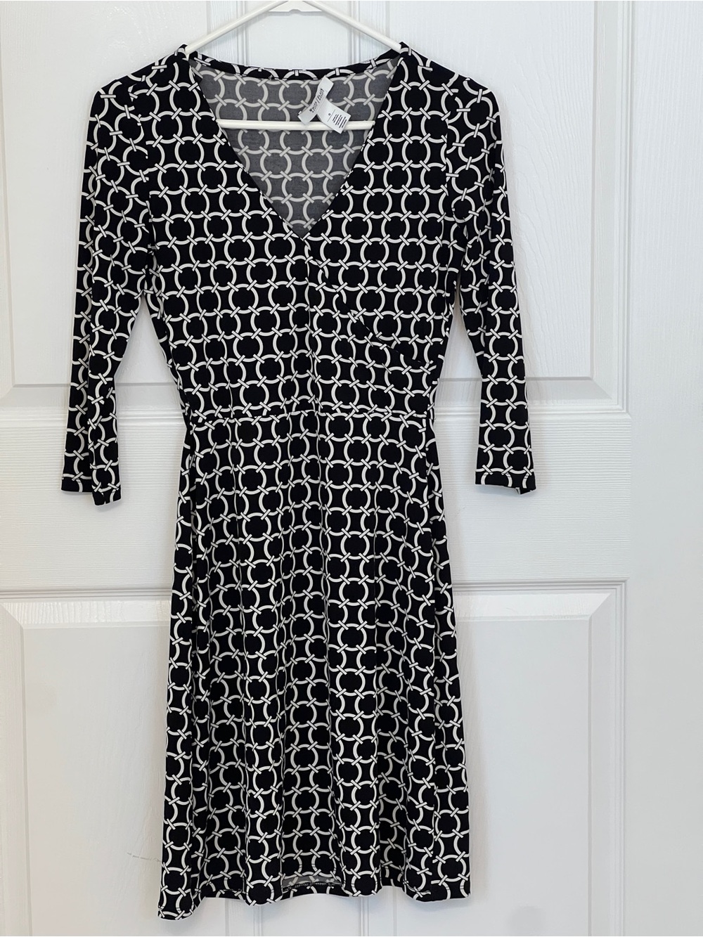 White House Black Market Black & White Geometric Wrap-Style Dress